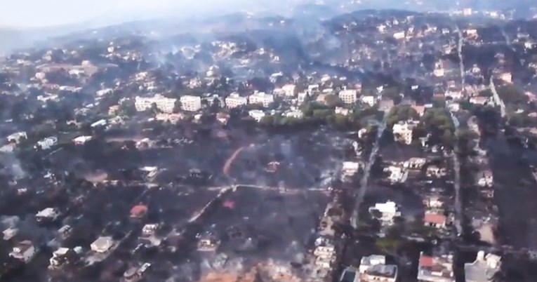Snimke iz zraka otkrivaju razmjere katastrofe u Grčkoj